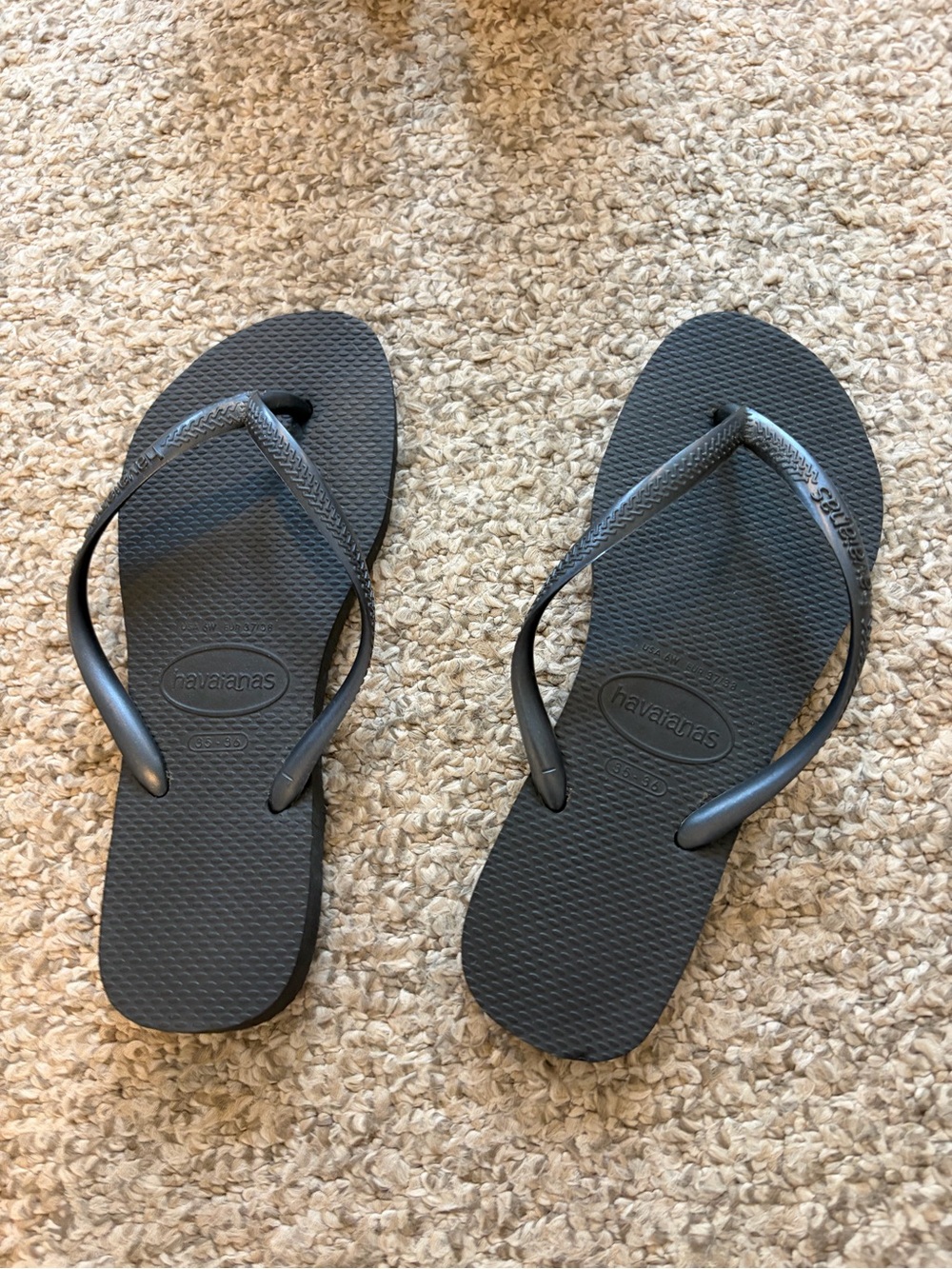 Havaianas Women's Flip Flops in Black